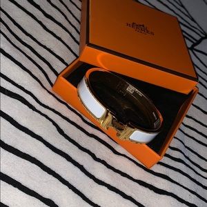 BRAND NEW Hermés bracelet